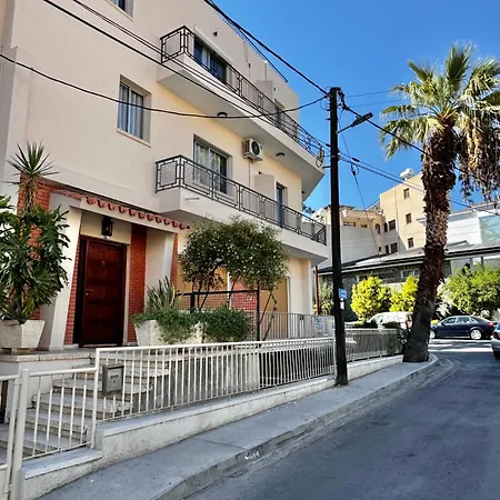 Smart Comfort Roomn2 With Private Bathroom In Best Location Beach 250M Limassol Exterior photo