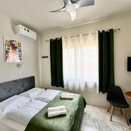 Smart Comfort Roomn2 With Private Bathroom In Best Location Beach 250M Limassol Exterior photo